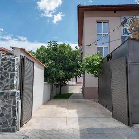 Къща За Гости Фолис Kyustendil Exterior foto